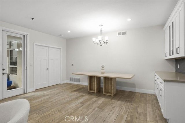 5350 White Oak Avenue 113, Encino (los Angeles), CA 91316