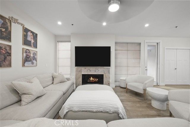 5350 White Oak Avenue 113, Encino (los Angeles), CA 91316