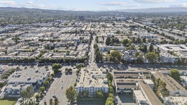 5350 White Oak Avenue 113, Encino (los Angeles), CA 91316