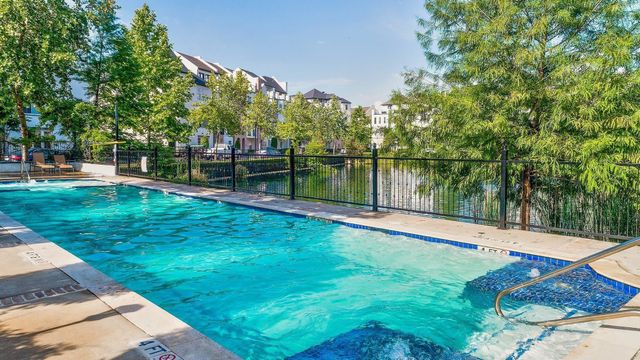 2003 Covent Garden Station, Houston, TX 77045