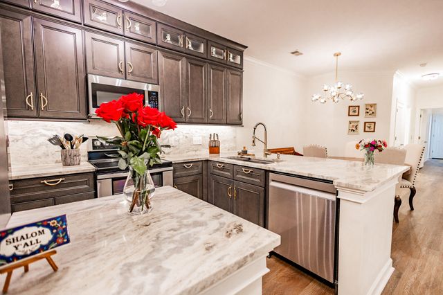 147 Golf View Lane, Summerville, SC 29485
