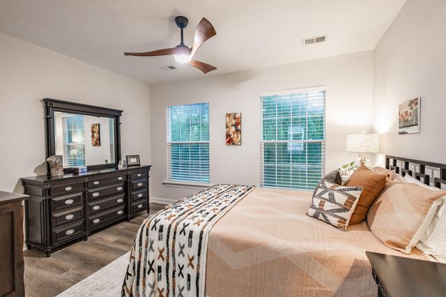 147 Golf View Lane, Summerville, SC 29485