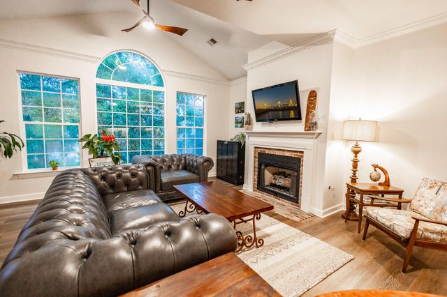 147 Golf View Lane, Summerville, SC 29485