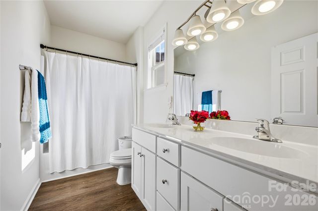 600 Cardwell Lane 140, Fletcher, NC 28732