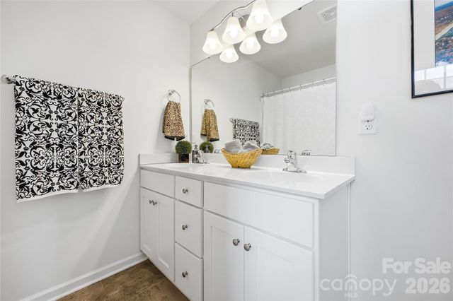 600 Cardwell Lane 140, Fletcher, NC 28732