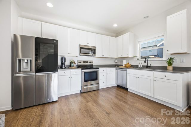 600 Cardwell Lane 140, Fletcher, NC 28732