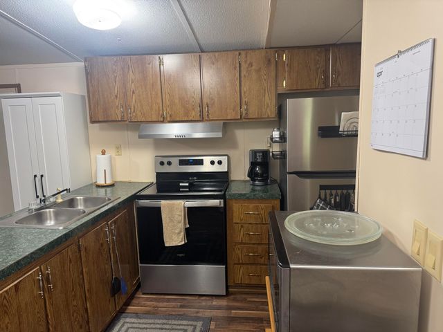 178 School Avenue, Williamsburg, KY 40769