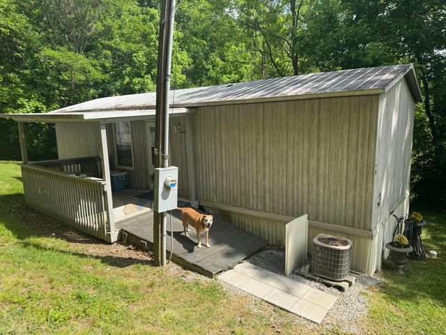 178 School Avenue, Williamsburg, KY 40769