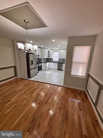 5817 N 15TH ST, Philadelphia, PA 19141