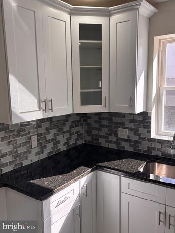 5817 N 15TH ST, Philadelphia, PA 19141