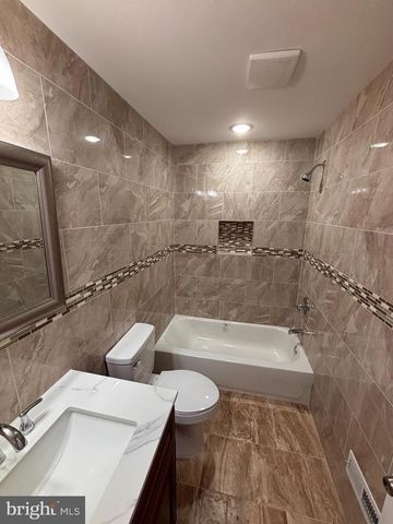 5817 N 15TH ST, Philadelphia, PA 19141