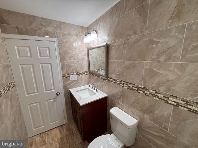 5817 N 15TH ST, Philadelphia, PA 19141