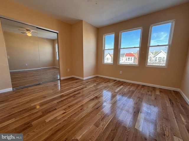 5817 N 15TH ST, Philadelphia, PA 19141