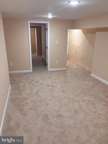 5817 N 15TH ST, Philadelphia, PA 19141