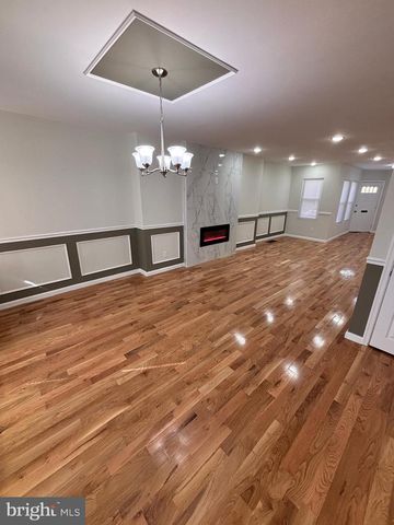 5817 N 15TH ST, Philadelphia, PA 19141