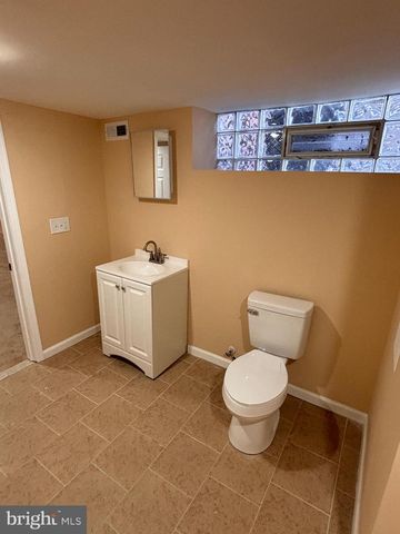 5817 N 15TH ST, Philadelphia, PA 19141