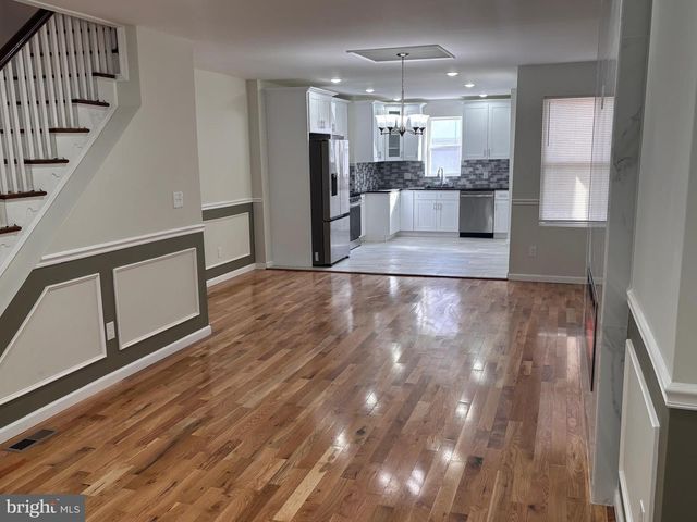 5817 N 15TH ST, Philadelphia, PA 19141