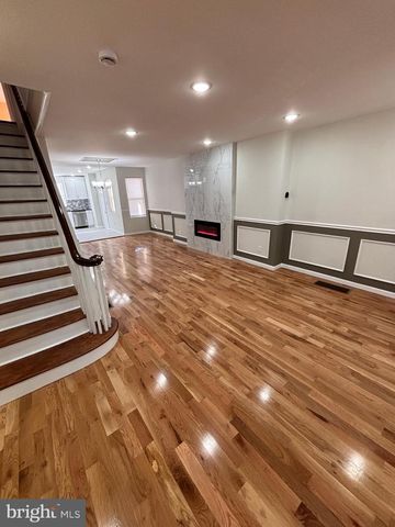 5817 N 15TH ST, Philadelphia, PA 19141