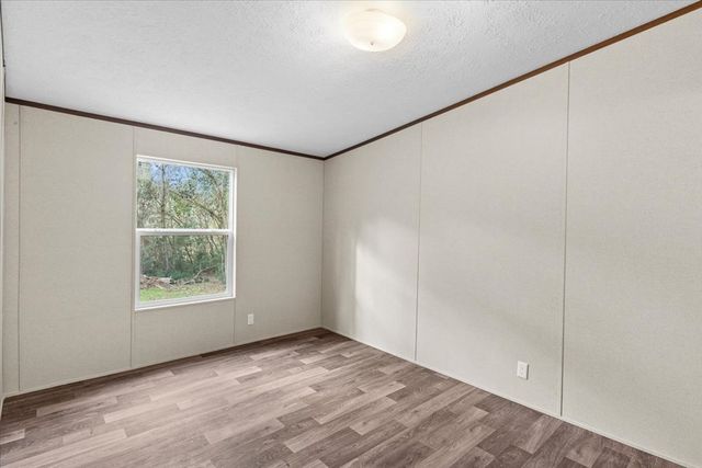 84 Jones Dr, Pinckard, AL 36350