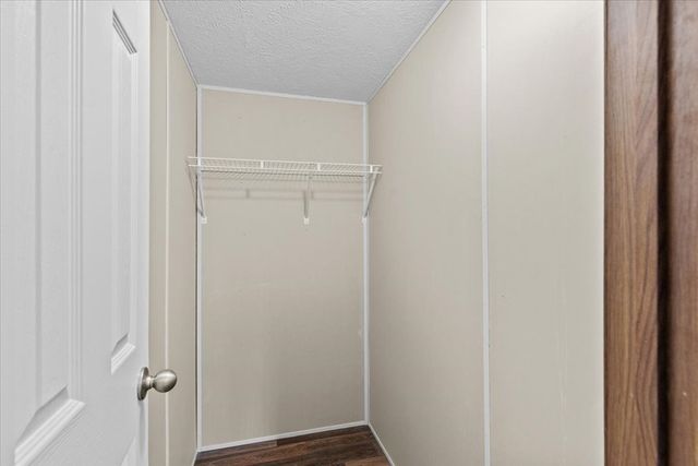 84 Jones Dr, Pinckard, AL 36350