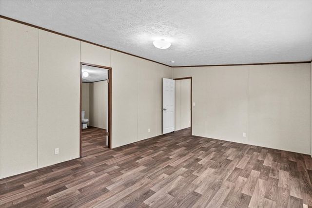 84 Jones Dr, Pinckard, AL 36350