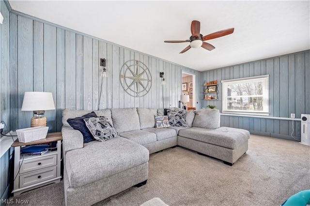 32242 Woodale Drive, Hanoverton, OH 44423