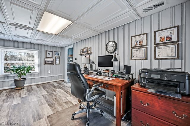 32242 Woodale Drive, Hanoverton, OH 44423