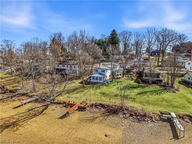 32242 Woodale Drive, Hanoverton, OH 44423