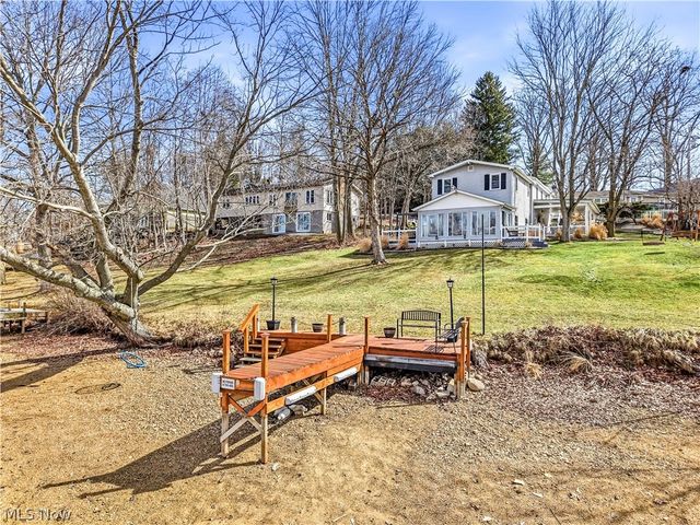 32242 Woodale Drive, Hanoverton, OH 44423