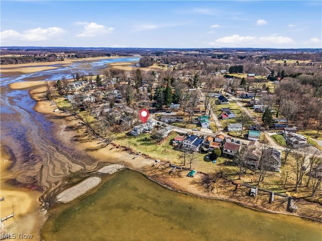 32242 Woodale Drive, Hanoverton, OH 44423