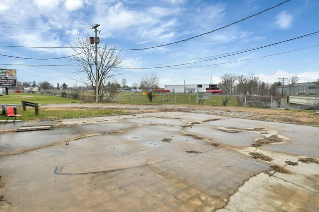 146 Union Street, Newark, OH 43055