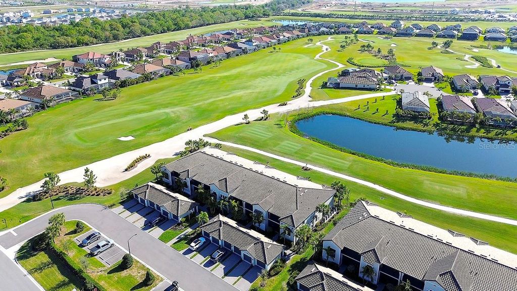 5685 PALMER CIRCLE 202, Bradenton, FL 34211