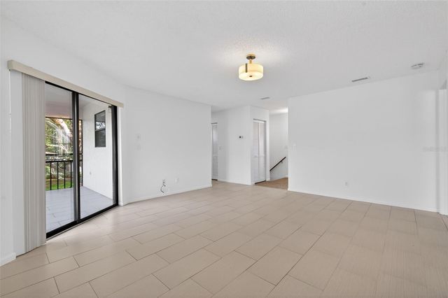 484 SANTA CRUZ PLACE NE G, St Petersburg, FL 33703