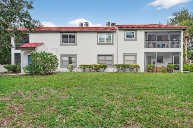 484 SANTA CRUZ PLACE NE G, St Petersburg, FL 33703