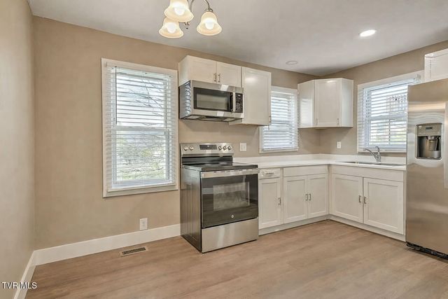 1921 Woodbine Street, Kingsport, TN 37660