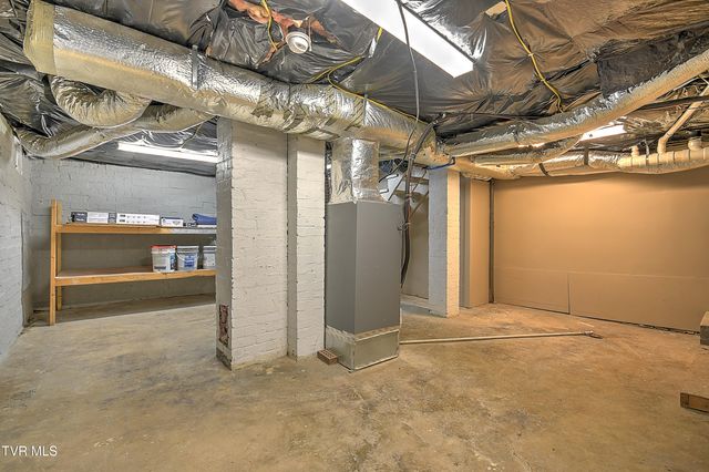 1921 Woodbine Street, Kingsport, TN 37660