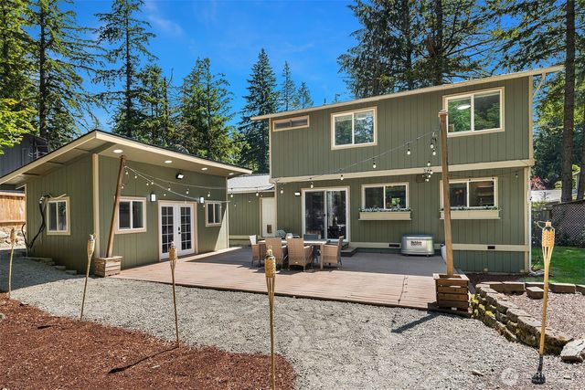 42300 SE 168th Court, North Bend, WA 98045