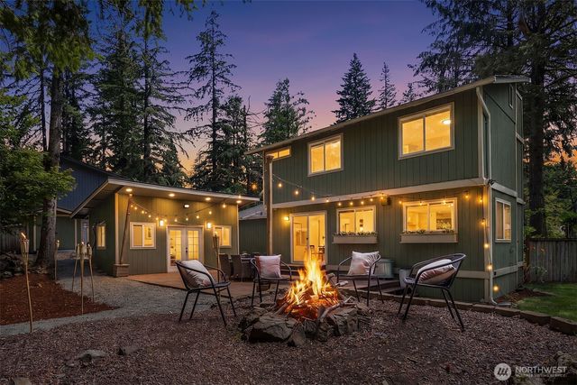 42300 SE 168th Court, North Bend, WA 98045