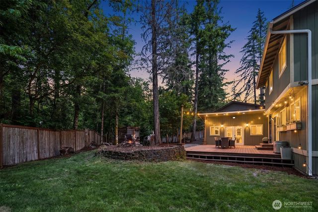 42300 SE 168th Court, North Bend, WA 98045