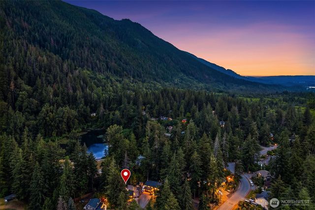 42300 SE 168th Court, North Bend, WA 98045