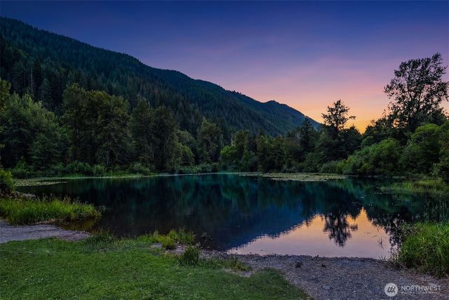42300 SE 168th Court, North Bend, WA 98045