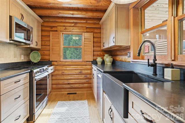 15425 E Rocky River Road, Davidson, NC 28036