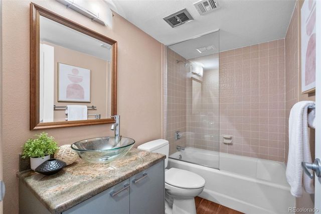 4605 S Yosemite Street C-105, Denver, CO 80237