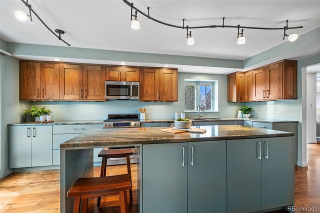 4605 S Yosemite Street C-105, Denver, CO 80237