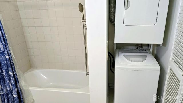 205 Liddle Avenue, Edison, NJ 08837