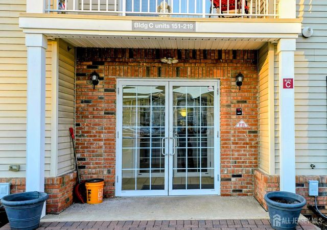 205 Liddle Avenue, Edison, NJ 08837