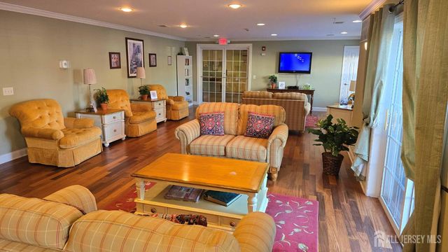 205 Liddle Avenue, Edison, NJ 08837