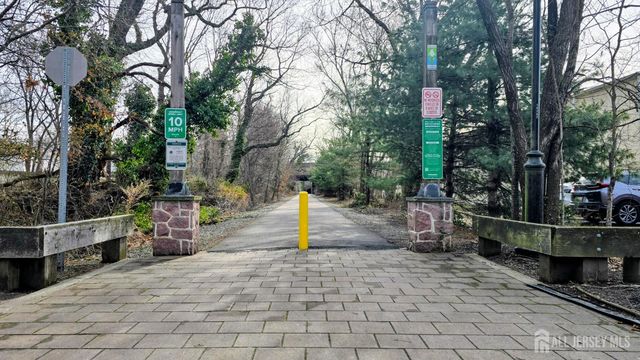 205 Liddle Avenue, Edison, NJ 08837