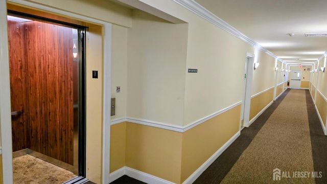 205 Liddle Avenue, Edison, NJ 08837