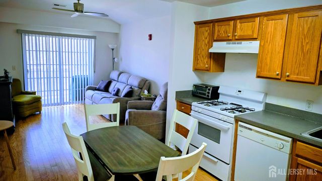 205 Liddle Avenue, Edison, NJ 08837